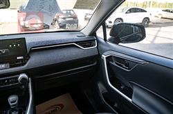 تۆیۆتا ڕاڤ 4